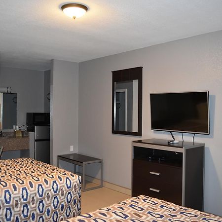 Woodfield Inn And Suites Yoakum Extérieur photo